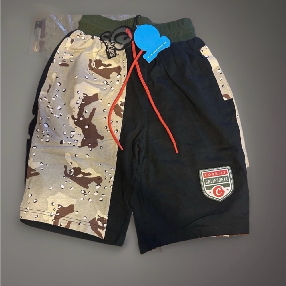Cookies  California NWT Small Shorts 1/2 Desert Camo 1/2 Blue STREETWEAR